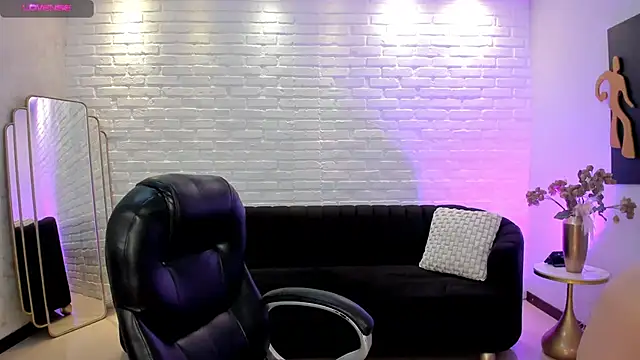 JennaOlsonX online show from February 27, 2025, 3:05 pm