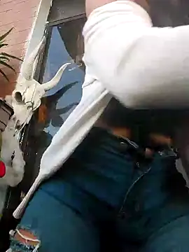 Snapshot of k_lebannon chatting on January 12, 2025, 9:51 pm k lebannon online show from January 12, 2025, 9:51 pm