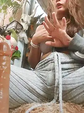 Snapshot of k_lebannon chatting on March 8, 2025, 8:14 pm k lebannon online show from March 8, 2025, 8:14 pm