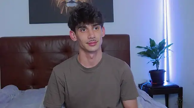 DanielCrush1 online show from March 1, 2025, 4:22 pm