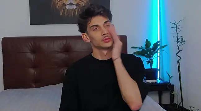 DanielCrush1 online show from March 16, 2025, 1:17 pm