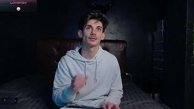 DanielCrush1 online show from January 13, 2026, 7:08 pm