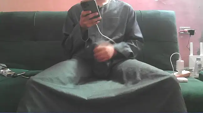 foxsanSs online show from February 9, 2025, 12:17 am