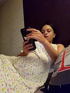 RuggyRackz online show from November 5, 2025, 4:12 am