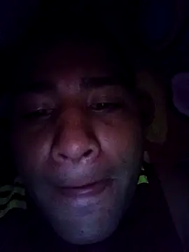 Snapshot of EISONREINA11 chatting on September 22, 2025, 1:02 pm EISONREINA11 online show from September 22, 2025, 1:02 pm