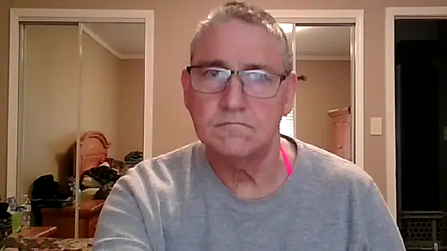 Snapshot of takeitall101 chatting on February 22, 2026, 6:39 pm takeitall101 online show from February 22, 2026, 6:39 pm