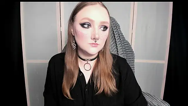 Snapshot of YourDyingBride chatting on June 6, 2026, 10:36 pm YourDyingBride online show from June 6, 2026, 10:36 pm