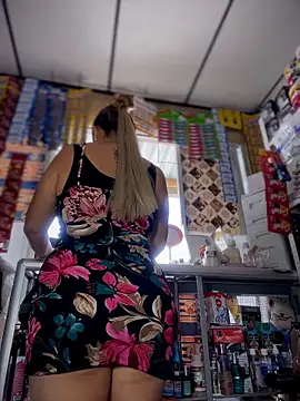 sammyqueenx21 online show from April 4, 2026, 1:30 pm