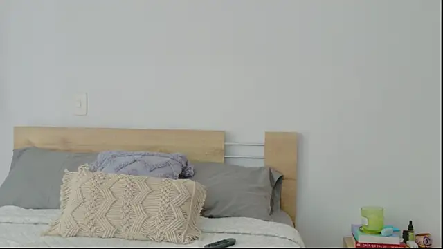 Snapshot of GrettaBenett chatting on November 10, 2025, 7:46 pm GrettaBenett online show from November 10, 2025, 7:46 pm