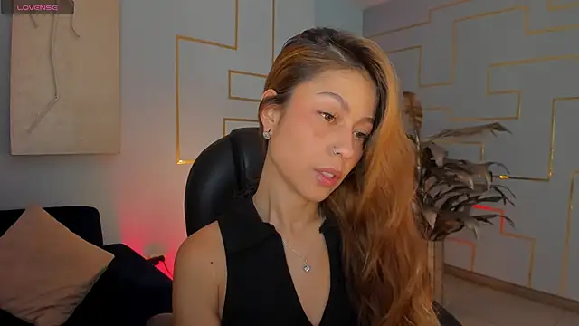 ErikaBenz  online show from February 1, 2025, 12:16 pm