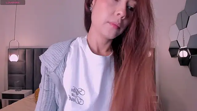 Snapshot of ErikaBenz_ chatting on July 8, 2026, 12:20 pm ErikaBenz online show from July 8, 2026, 12:20 pm