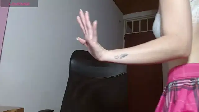 emily littesweet online show from October 17, 2025, 10:01 pm