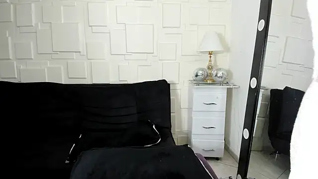 Snapshot of dollpamela chatting on December 29, 2024, 11:18 pm dollpamela online show from December 29, 2024, 11:18 pm