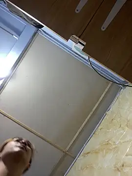 Sanieku online show from April 5, 2026, 7:33 pm