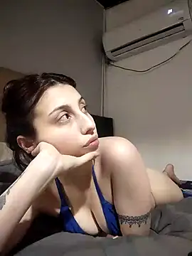 camilabunnyxxx online show from January 15, 2025, 3:22 am