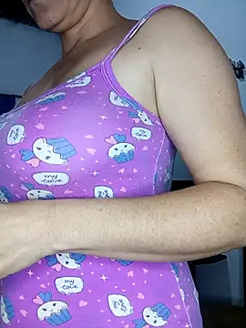 Nicolle Milf online show from February 25, 2025, 4:35 am