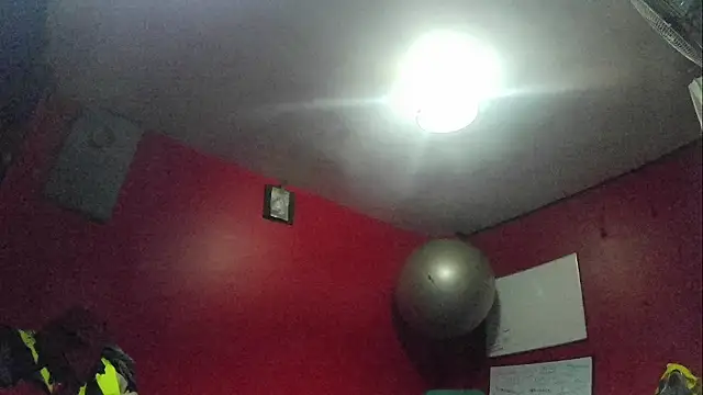 crazylatinguyy online show from February 5, 2026, 12:26 am