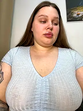 perfect sweety girl online show from November 5, 2025, 6:30 pm