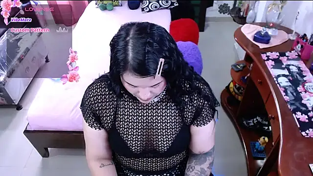 lufek23 online show from February 27, 2025, 1:49 pm