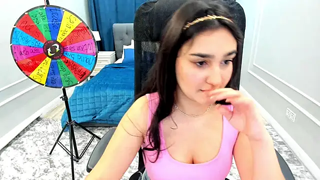 GoldenHeart 1 online show from January 28, 2025, 2:21 am