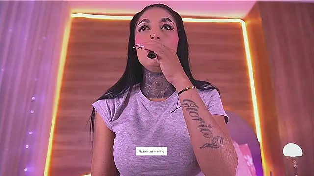 danna berlin  online show from February 27, 2026, 7:14 pm