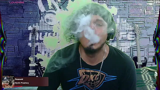 Snapshot of chino_roz chatting on February 17, 2025, 1:10 pm chino roz online show from February 17, 2025, 1:10 pm