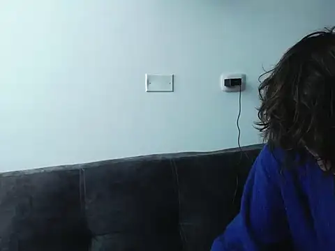 Snapshot of Santiago_kiler chatting on December 10, 2024, 7:43 pm Santiago kiler online show from December 10, 2024, 7:43 pm