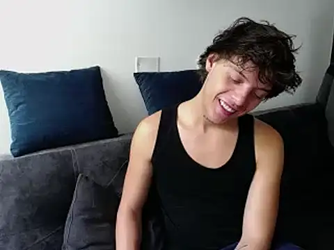 Snapshot of Santiago_kiler chatting on December 28, 2024, 3:59 pm Santiago kiler online show from December 28, 2024, 3:59 pm