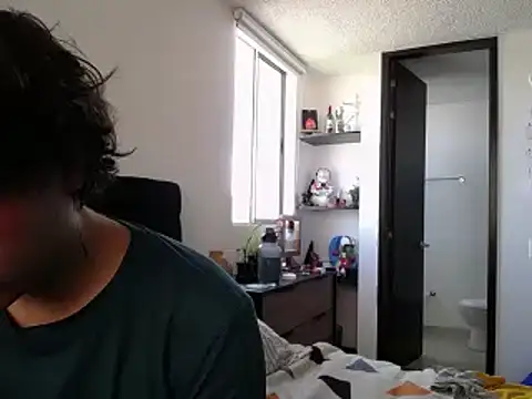 Snapshot of Santiago_kiler chatting on February 4, 2025, 2:53 pm Santiago kiler online show from February 4, 2025, 2:53 pm