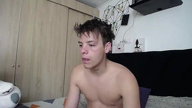 Snapshot of Santiago_kiler chatting on September 13, 2025, 12:27 pm Santiago kiler online show from September 13, 2025, 12:27 pm