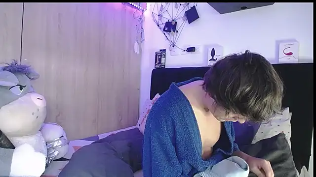 Snapshot of Santiago_kiler chatting on August 4, 2026, 12:30 pm Santiago kiler online show from August 4, 2026, 12:30 pm