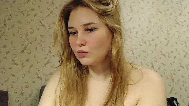 mmmPinUpGirl online show from January 22, 2025, 11:21 pm