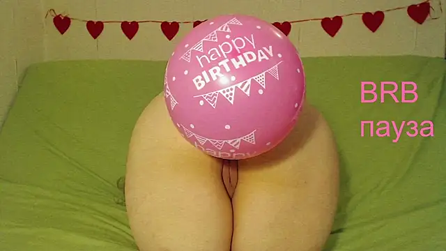 mmmPinUpGirl online show from July 10, 2026, 7:16 pm