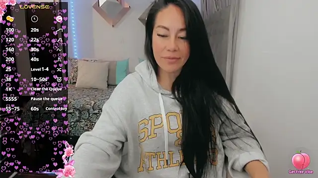 Snapshot of jlove_bss chatting on February 26, 2025, 9:53 am jlove bss online show from February 26, 2025, 9:53 am