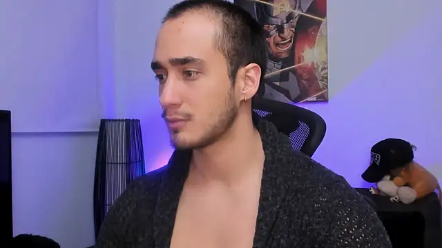 AlexRivera6 online show from December 8, 2024, 10:47 pm