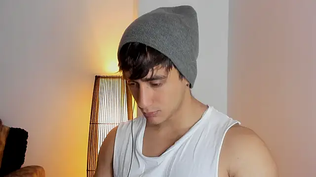 AlexRivera6 online show from November 16, 2025, 3:17 pm