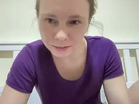 Snapshot of SweetLucy96 chatting on November 18, 2025, 12:53 pm SweetLucy96 online show from November 18, 2025, 12:53 pm