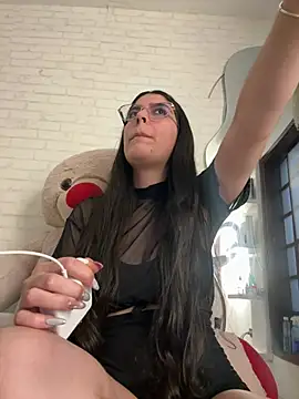  Niah  online show from January 28, 2025, 8:04 pm