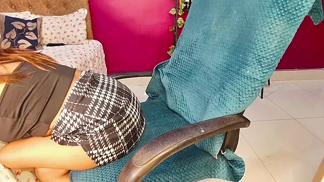 Snapshot of Naughty_nightz chatting on January 17, 2025, 11:18 pm Naughty nightz online show from January 17, 2025, 11:18 pm