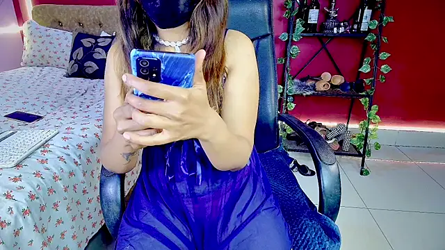 Snapshot of Naughty_nightz chatting on January 24, 2025, 4:48 am Naughty nightz online show from January 24, 2025, 4:48 am