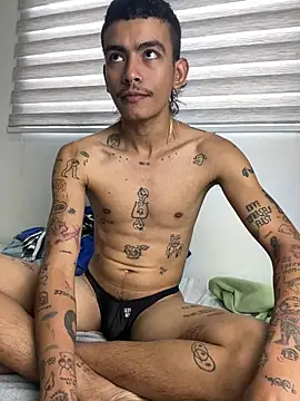 sorry-mom69 online show from April 4, 2026, 2:36 pm