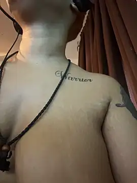 nickytheehawtie online show from March 22, 2026, 1:03 pm