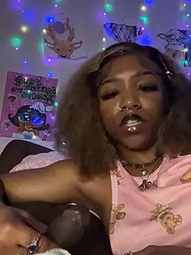 Snapshot of Kayyummy98 chatting on March 19, 2025, 8:34 am Kayyummy98 online show from March 19, 2025, 8:34 am