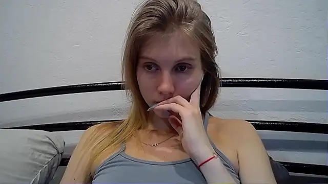 MaryMiton online show from December 7, 2024, 3:30 pm