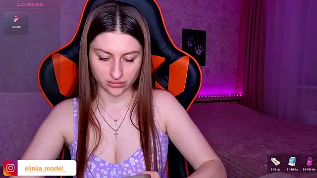 Elishka  online show from June 26, 2026, 8:02 pm