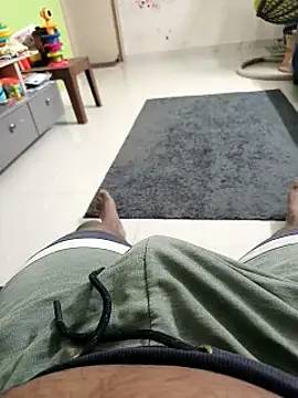 Snapshot of mkmony chatting on December 21, 2024, 11:11 am mkmony online show from December 21, 2024, 11:11 am