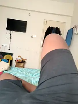 Snapshot of mkmony chatting on January 3, 2025, 9:04 am mkmony online show from January 3, 2025, 9:04 am