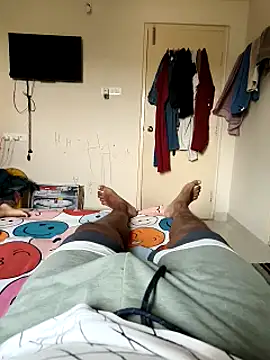 Snapshot of mkmony chatting on March 21, 2025, 10:17 am mkmony online show from March 21, 2025, 10:17 am