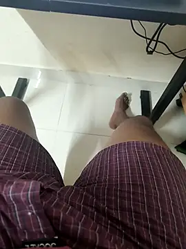 Snapshot of mkmony chatting on September 10, 2025, 7:25 pm mkmony online show from September 10, 2025, 7:25 pm