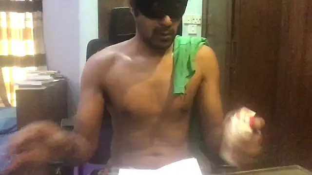 Snapshot of bangalidickolo chatting on April 27, 2026, 5:38 am bangalidickolo online show from April 27, 2026, 5:38 am